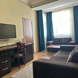 4* Отель Sherlock